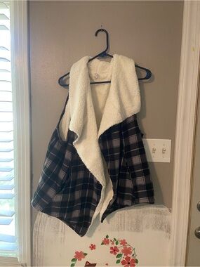 Matilda Jane Black & Gray Plaid Sherpa Vest
